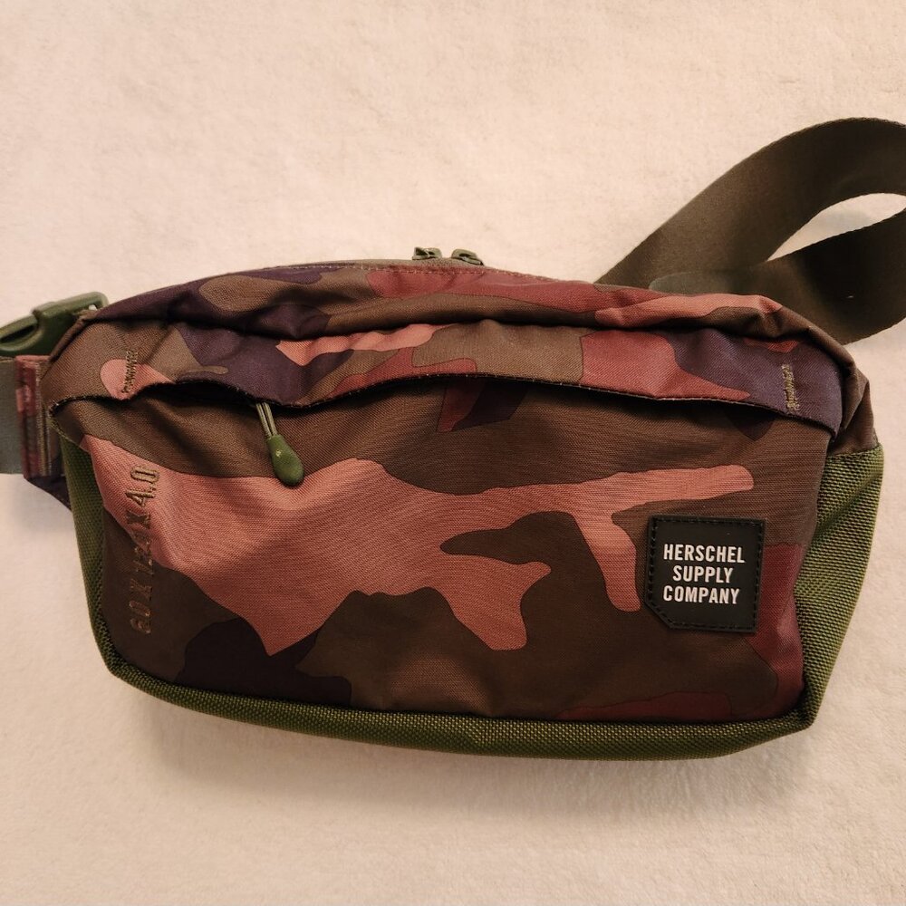 Herschel waist pack